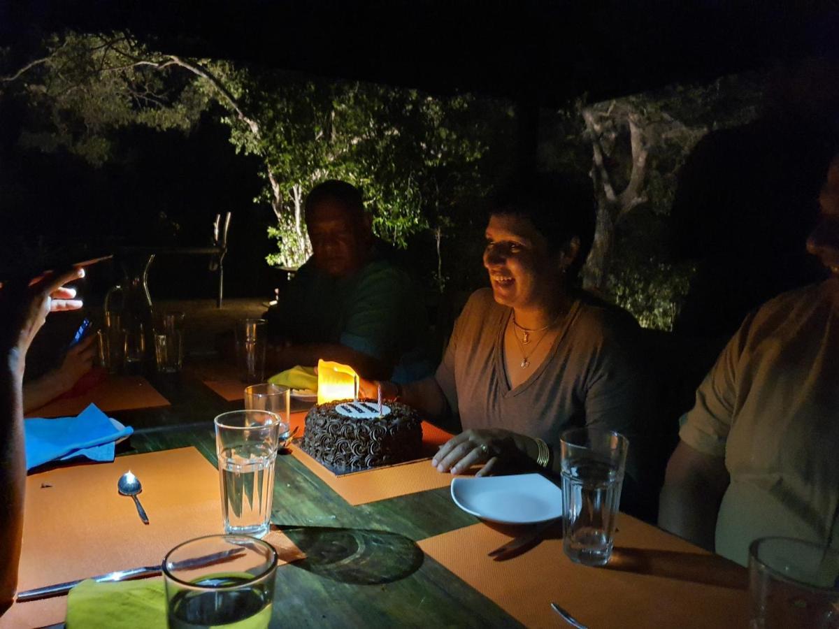 The Backwaters Lodge Wilpattu Exterior photo