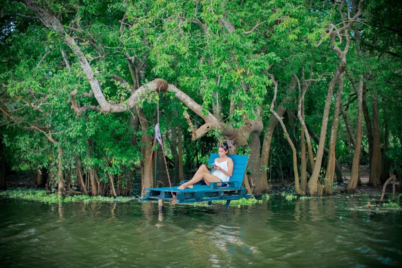 The Backwaters Lodge Wilpattu Exterior photo