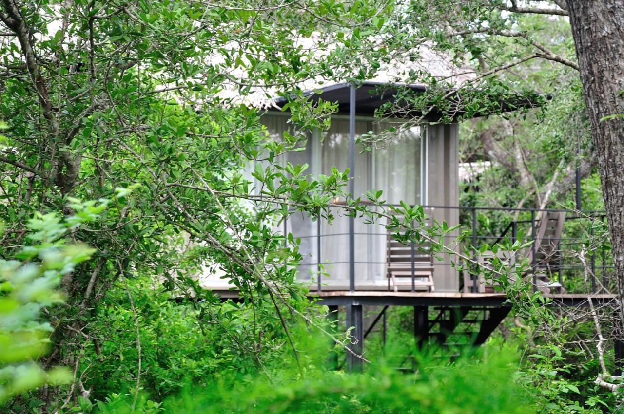 The Backwaters Lodge Wilpattu Exterior photo